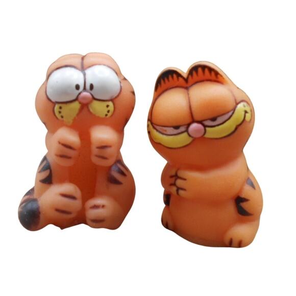 Vintage Two Garfield the Cat Pencil Topper Lot Hong Kong 1980s Retro - Picture 1 of 8